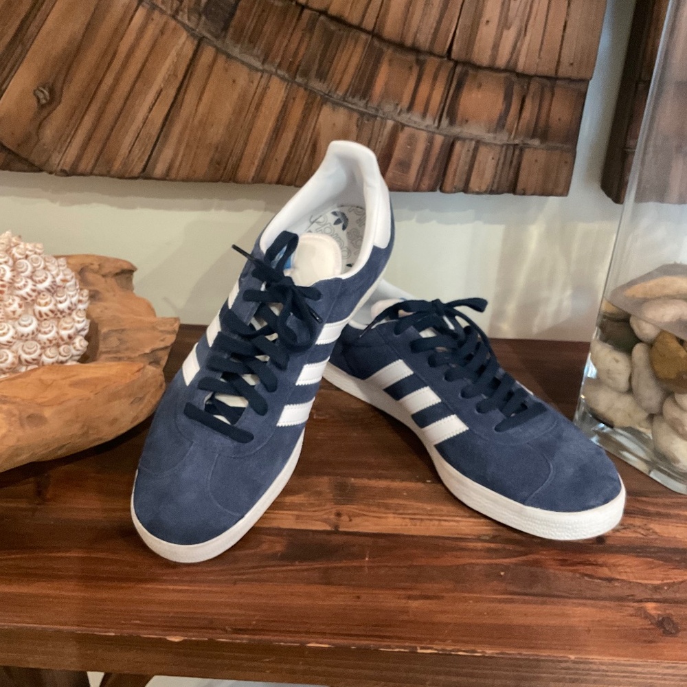 Adidas Men’s  Originals Gazelle Suede  Sneakers , Navy Blue, Size 12